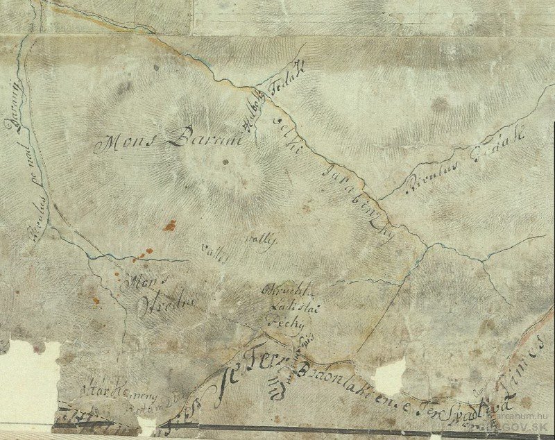 Oltárkameň, vrch Okrúhla, oblasť horských osád Baranie a Ambrušovce